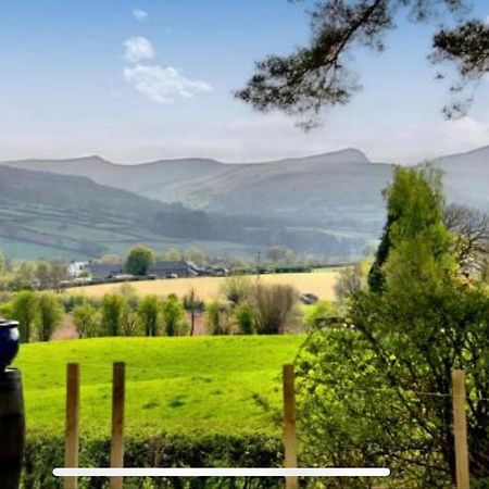 Mountain Suite, Stunning Views, Brecon Beacons Llanhamlach Exteriér fotografie